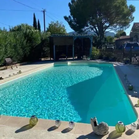 Coustellet Avec Vue Sur Le Luberon Villa